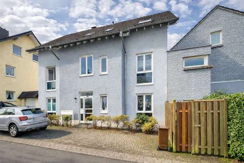 Foto - Haus zum Kaufen in Lohmar 745.000,00 € 242.56 m²