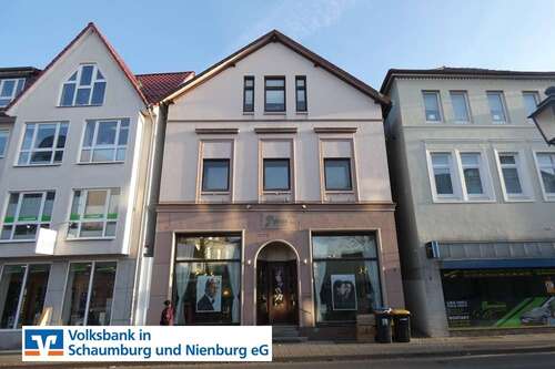 Foto - Haus zum Kaufen in Bückeburg 349.000,00 € 279.25 m²