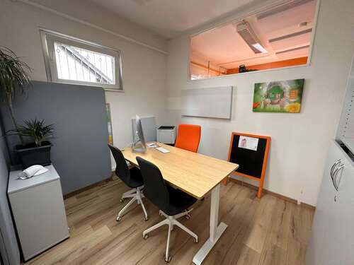 Foto - Büro in Overath 420,00 € 18 m² - 420,00&nbsp;EUR Kaltmiete, ca.&nbsp; 18,00&nbsp;m&sup2;