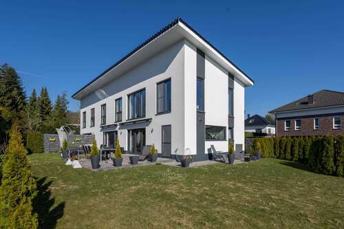 Foto - Haus zum Kaufen in Lünen 1.100.000,00 € 234 m²