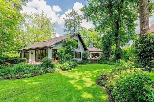 Foto - Haus zum Kaufen in Darmstadt 1.390.000,00 € 227.84 m²