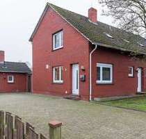 Haus zum Kaufen in Weener 249.000,00 € 185 m² Haus zum Kaufen in Weener 249.000,00 € 185 m²