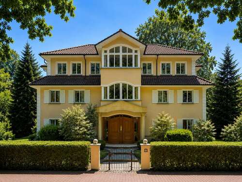 Foto - Wohnung zum Kaufen in Bad Zwischenahn 789.000,00 € 136.21 m²