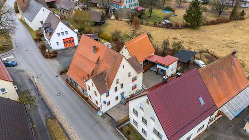 Foto - Haus zum Kaufen in Lauf an der Pegnitz 238.000,00 € 106.93 m²