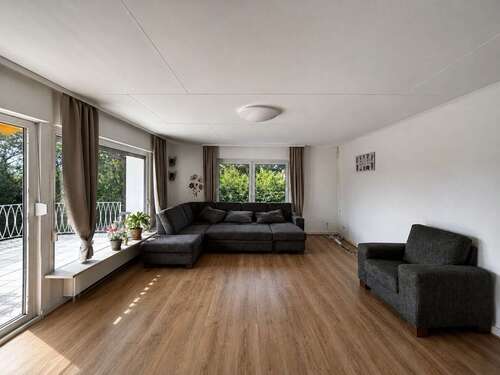 Foto - Haus zum Kaufen in Niedernhall 450.000,00 € 176 m²