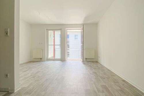 Foto - Wohnung zum Mieten in Chemnitz 225,00 € 33.02 m²