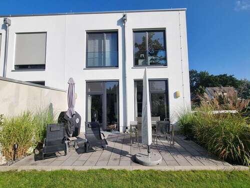 Foto - Haus zum Mieten in Burgthann Mimberg 2.200,00 € 150.5 m²