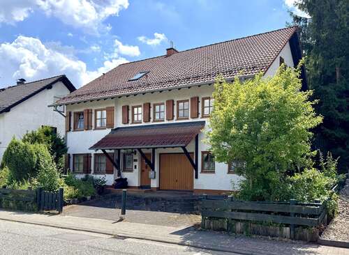 Foto - Haus zum Kaufen in Stelzenberg 295.000,00 € 138.57 m²