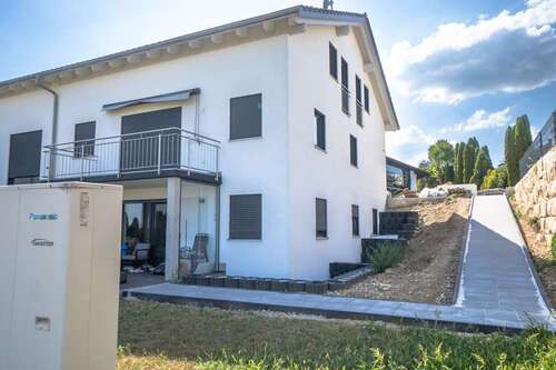Foto - Wohnung zum Mieten in Rechtmehring-Holzkram 1.950,00 € 165 m²