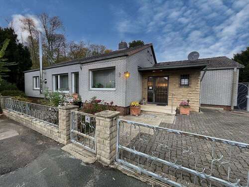 Foto - Haus zum Kaufen in Elze 339.000,00 € 150 m²