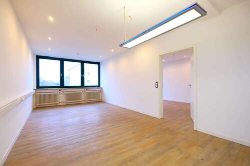 Foto - Büro in Bochum 500,00 € 55 m² - 500,00&nbsp;EUR Kaltmiete, ca.&nbsp; 55,00&nbsp;m&sup2;