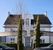 Haus zum Kaufen in Altdorf 1.680.000,00 € 296 m²