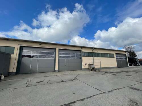 Foto - Halle in Veitsbronn 2.700,00 € 320 m²