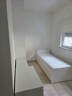 Foto - Wohnung zum Mieten in Göppingen 260,00 € 11 m²