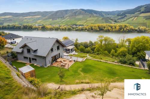 Foto - Haus zum Kaufen in Niederheimbach 1.150.000,00 € 283 m²