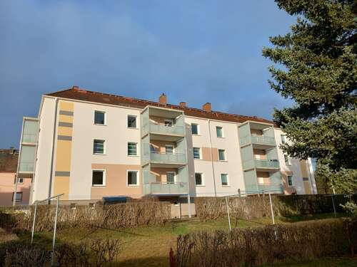 Foto - Wohnung zum Mieten in Fraureuth 313,00 € 43.47 m²