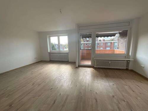 Foto - Wohnung zum Mieten in Wilhelmshaven 499,00 € 70.86 m²