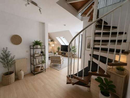 Foto - Wohnung zum Mieten in Hermsdorf 550,00 € 80 m²