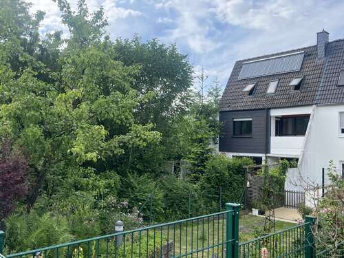Foto - Haus zum Kaufen in Neu-Anspach 370.000,00 € 154 m²