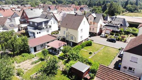 Foto - Haus zum Kaufen in Lollar 448.000,00 € 180 m²
