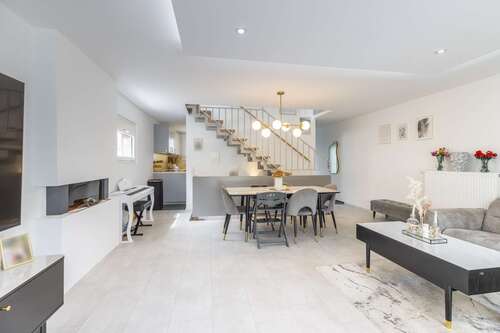 Foto - Haus zum Kaufen in Winnenden 639.000,00 € 109 m²