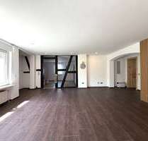 Haus zum Kaufen in Solms 299.000,00 € 186 m²