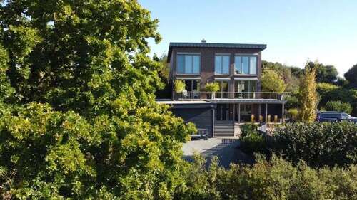 Foto - Haus zum Kaufen in Grebin 1.360.000,00 € 270 m²