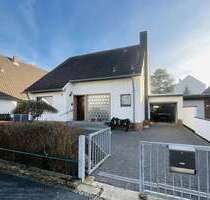 Haus zum Kaufen in Euskirchen 399.000,00 € 122.12 m²