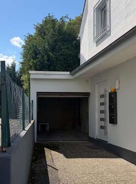 Foto - Garage zu vermieten in Koblenz 80,00 € 18.12 m²