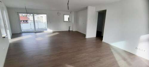 Foto - Wohnung zum Mieten in Weissach im Tal 1.765,00 € 116 m²