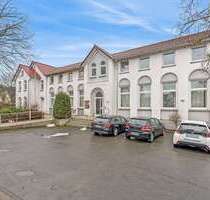 Haus zum Kaufen in Lügde 730.000,00 € 555 m²