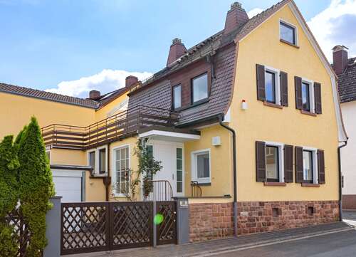 Foto - Haus zum Mieten in Dreieich 3.800,00 € 207 m²