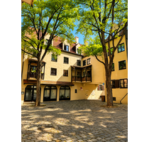 Wohnung zum Kaufen in Augsburg 220.000,00 € 47.91 m²