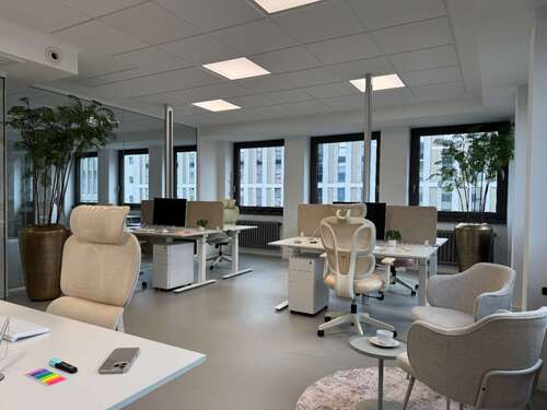 Foto - Büro in Köln 1.500,00 € 38 m² - 1.500,00&nbsp;EUR Kaltmiete, ca.&nbsp; 38,00&nbsp;m&sup2;