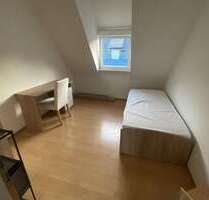 WG-Zimmer in Stuttgart 375,00 € 12 m²