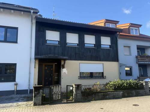 Foto - Haus zum Kaufen in Hockenheim 440.000,00 € 193 m²