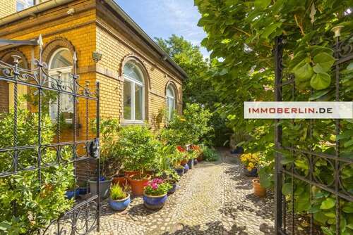 Foto - Haus zum Kaufen in Luckenwalde 595.000,00 € 267 m²