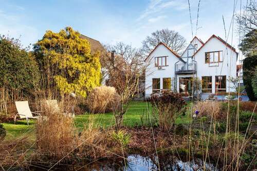 Foto - Haus zum Kaufen in Leverkusen 1.150.000,00 € 167 m²