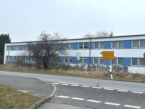 Foto - Halle in Waldhufen OT Nieder Seifersdorf 59.000,00 € 800 m²