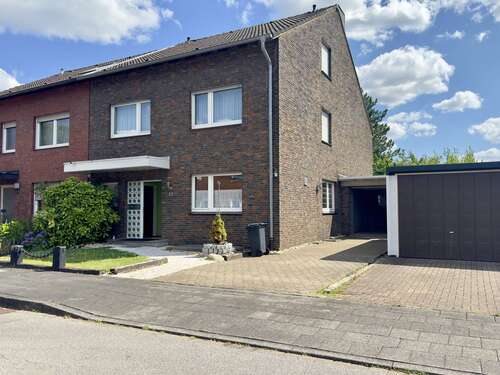 Foto - Haus zum Kaufen in Duisburg 400.000,00 € 190 m²