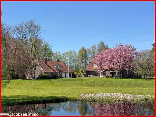 Foto - Haus zum Kaufen in Tolk 1.300.000,00 € 287.04 m²