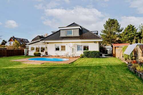 Foto - Haus zum Kaufen in Schneverdingen Wintermoor an der Chaussee 510.000,00 € 200 m²