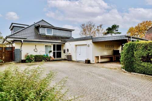 Foto - Haus zum Kaufen in Schneverdingen Wintermoor an der Chaussee 549.000,00 € 200 m²