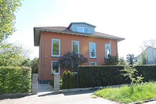 Foto - Haus zum Kaufen in Frankfurt 1.280.000,00 € 190.7 m²
