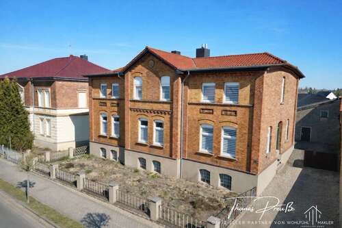 Foto - Haus zum Kaufen in Calvörde 215.000,00 € 335.31 m²