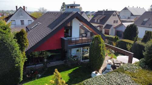 Foto - Haus zum Kaufen in Neustetten 729.000,00 € 247.18 m²