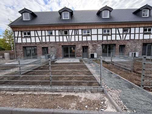 Foto - Haus zum Mieten in Hennef 1.650,00 € 115 m²