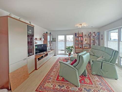 Foto - Wohnung zum Mieten in Postbauer-Heng 1.040,00 € 99.46 m²