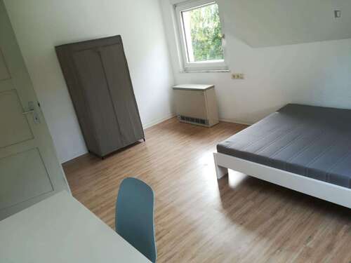 Foto - WG-Zimmer in Böblingen 445,00 € 15 m²