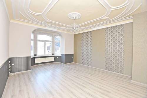 Foto - Büro in Annaberg-Buchholz 375,00 € 94 m²